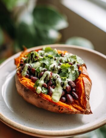 Baked sweet potato with black beans