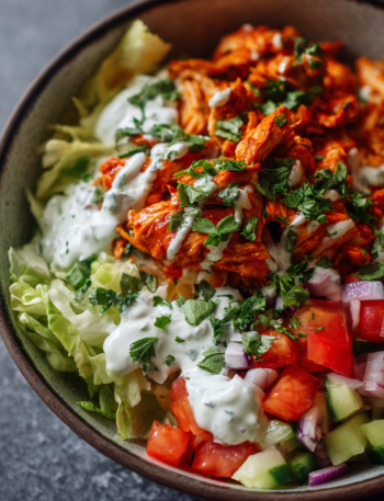 Low-Carb Buffalo Chicken Burger Bowls